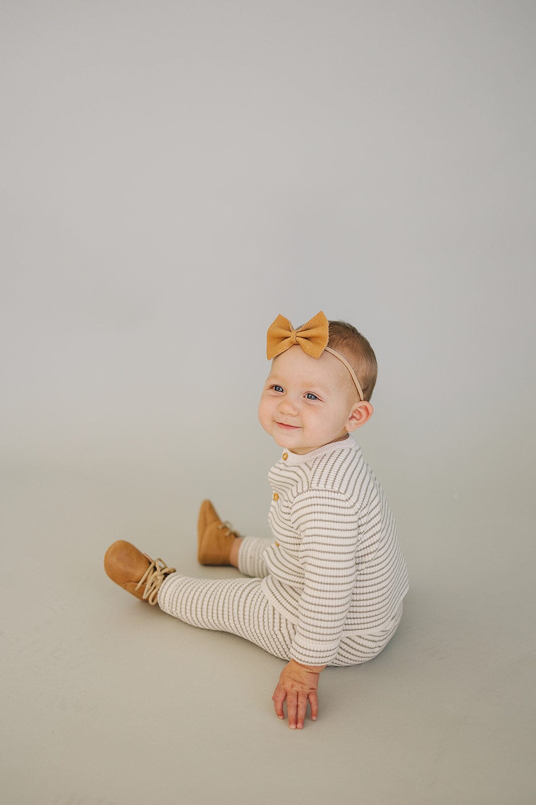 Saddle - Classic Boots - US Size 1-4 - Soft Sole Shoes Deer Grace