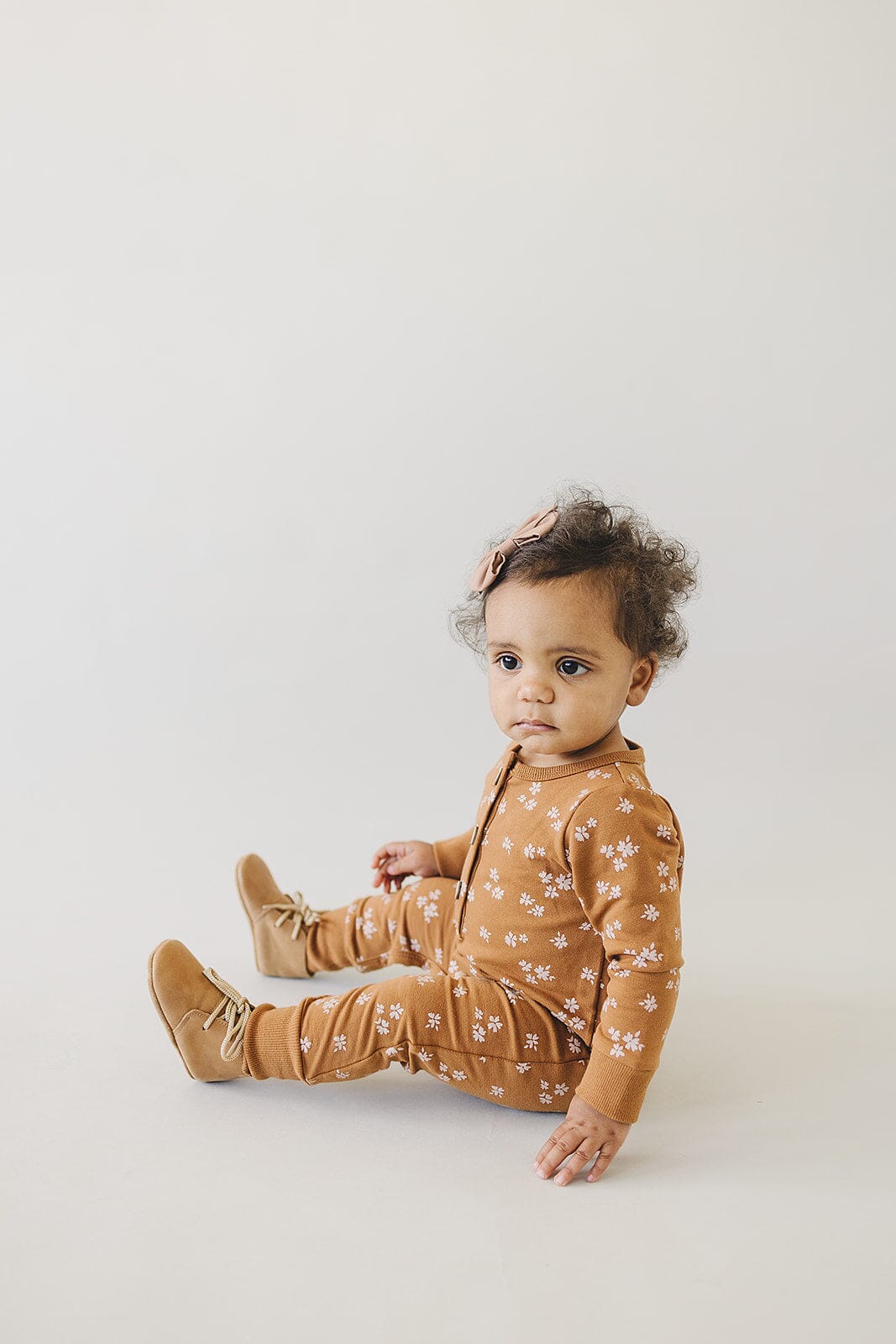 Saddle - Classic Boots - US Size 1-4 - Soft Sole Shoes Deer Grace