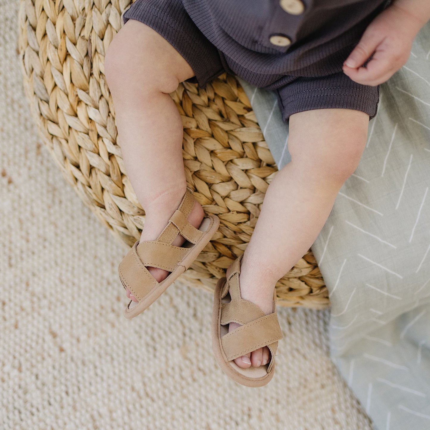 Saddle - Cross Sandal - US Size 2-4 - Soft Sole Shoes Deer Grace