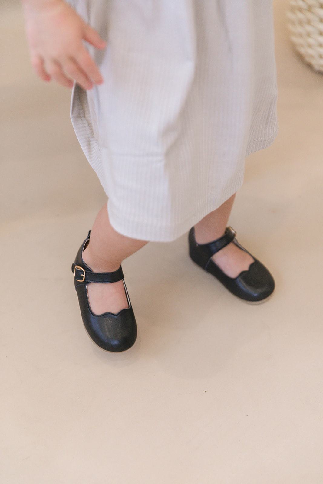Midnight - Mary Jane - US Size 5-8 - Hard Sole Shoes Deer Grace 